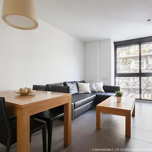 https://flateli-navas-a01.topbarcelonahotels.com